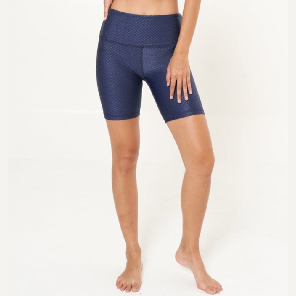 NWT Lola Getts✨Metallic Purple High Rise Biker Short
